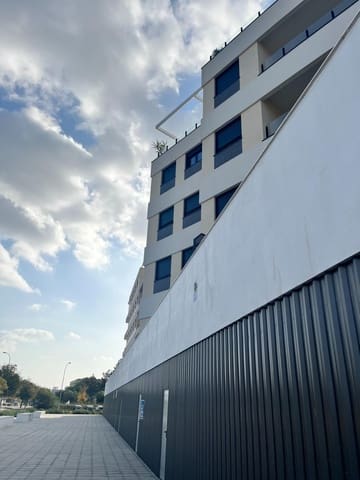 Commercial for rent in Mairena del Aljarafe - € 450 (Ref: 8685065)