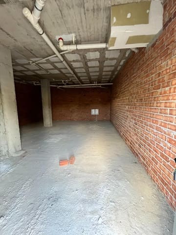 Commercial for rent in Mairena del Aljarafe - € 450 (Ref: 8685065)