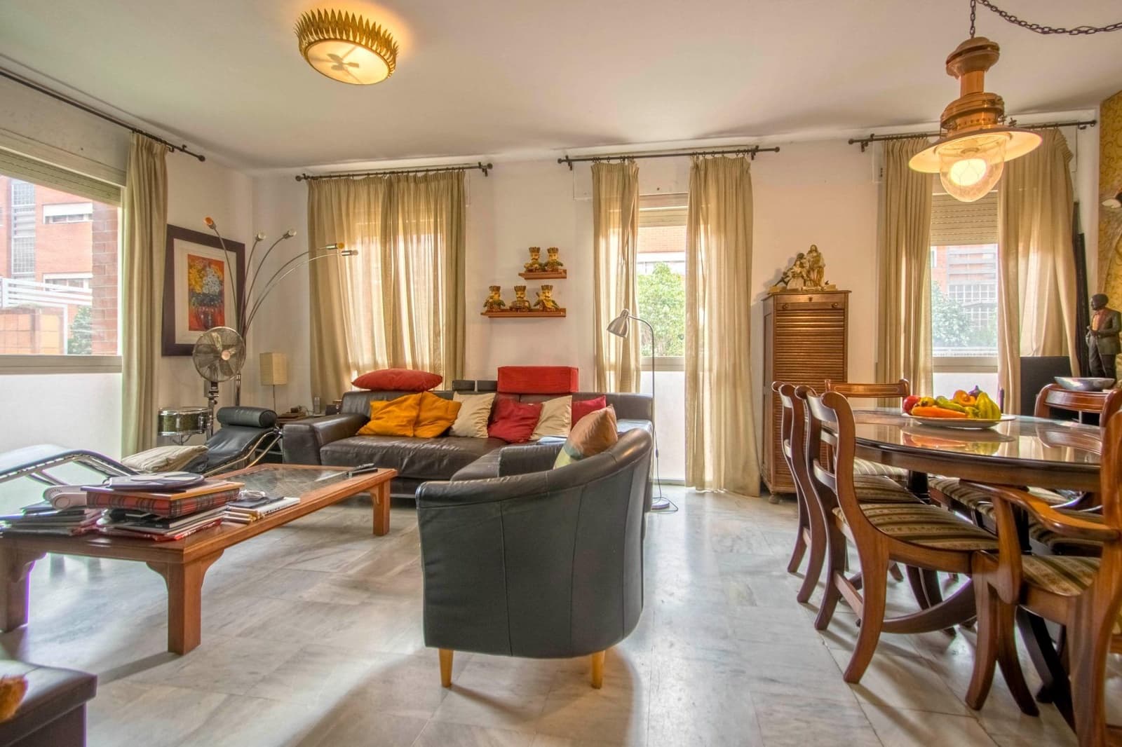 3 soveværelse Lejlighed til salg i Sevilla by med swimmingpool garage - € 398.000 (Ref: 8687687)