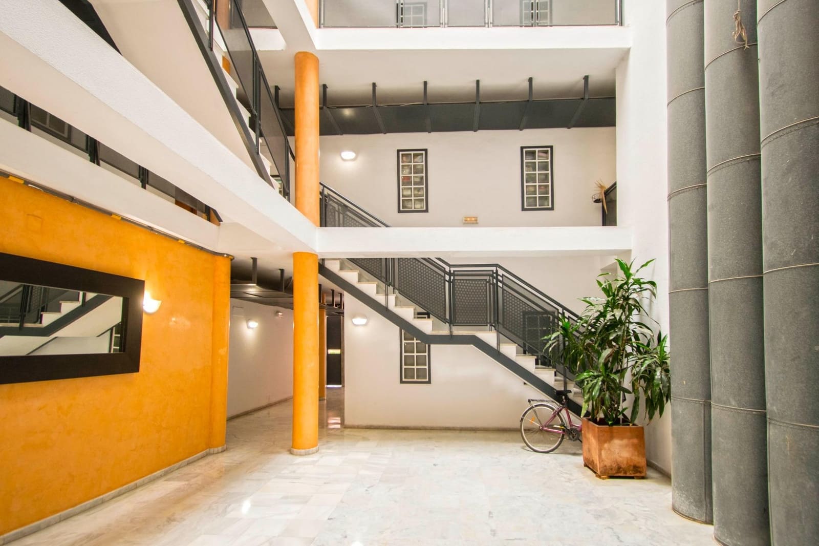 3 soveværelse Lejlighed til salg i Sevilla by med swimmingpool garage - € 398.000 (Ref: 8687687)