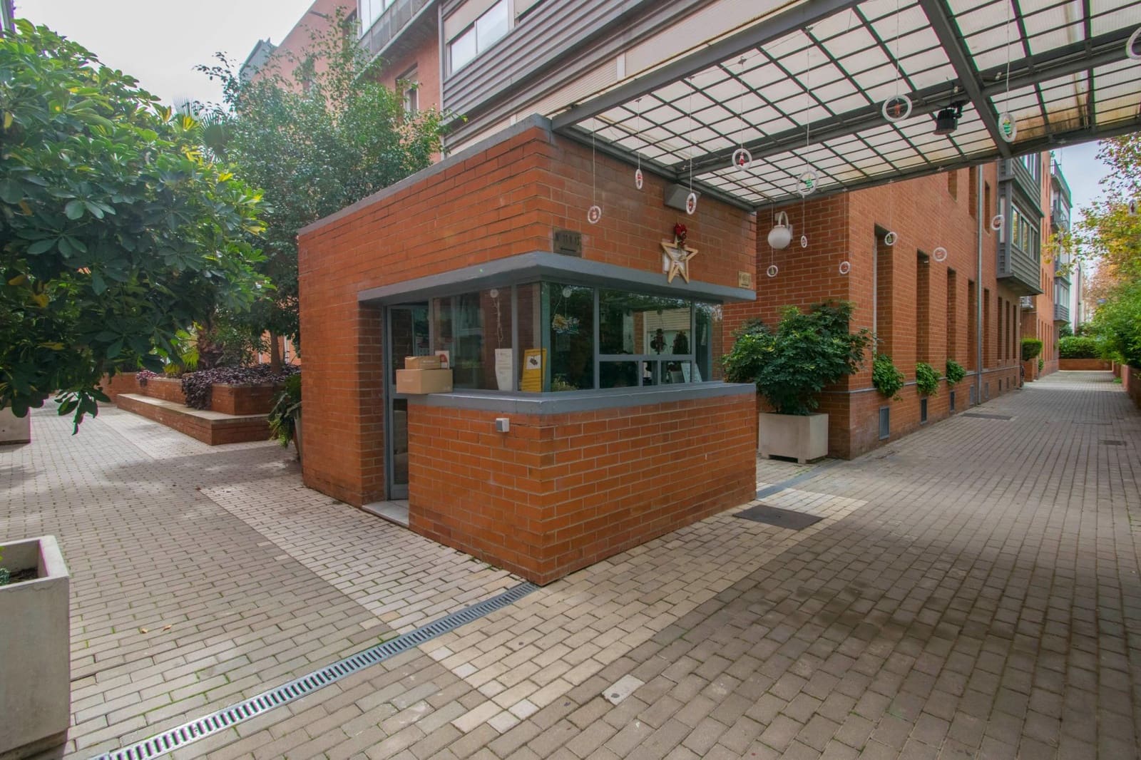 3 soveværelse Lejlighed til salg i Sevilla by med swimmingpool garage - € 398.000 (Ref: 8687687)