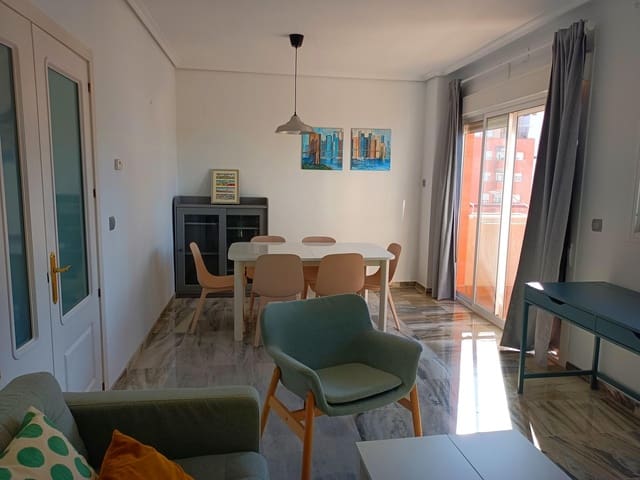 3 sypialnia Mieszkanie do wynajęcia w Miasto Sewilla z basenem garażem - 1 050 € (Ref: 8696316)