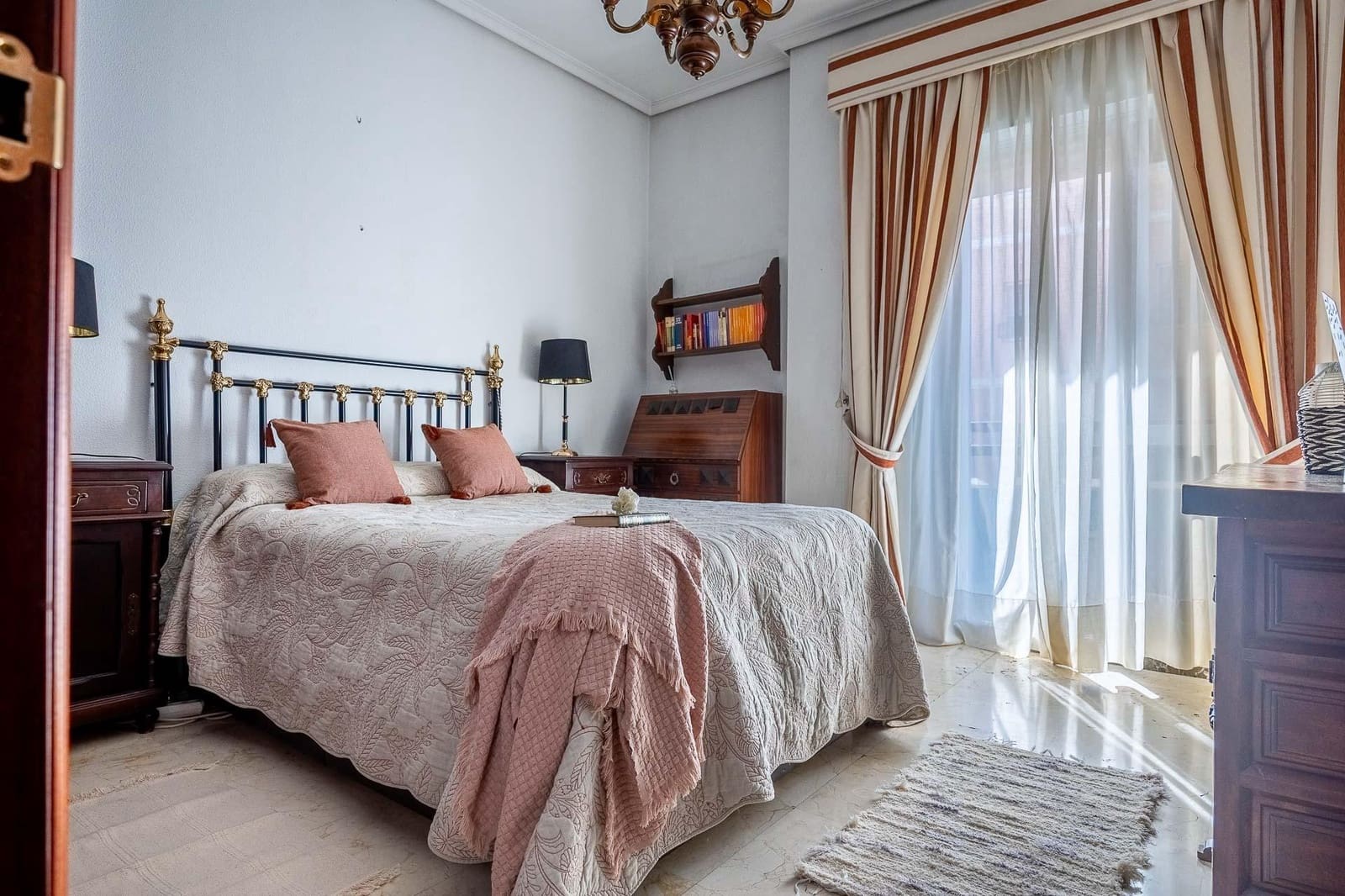 5 soverom Leilighet til salgs i Sevilla by med garasje - € 850 000 (Ref: 8704040)