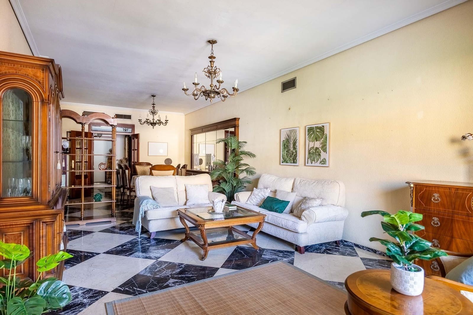 5 soverom Leilighet til salgs i Sevilla by med garasje - € 850 000 (Ref: 8704040)