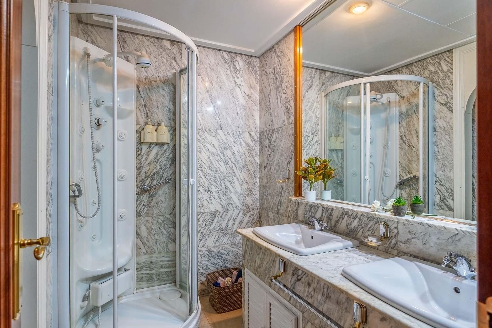 5 soverom Leilighet til salgs i Sevilla by med garasje - € 850 000 (Ref: 8704040)