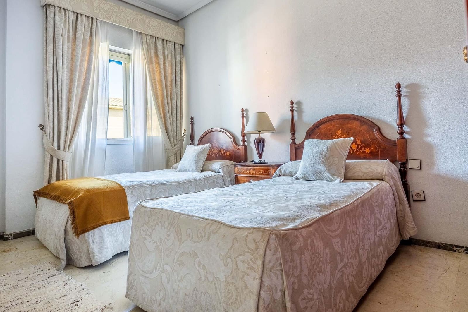 5 soverom Leilighet til salgs i Sevilla by med garasje - € 850 000 (Ref: 8704040)