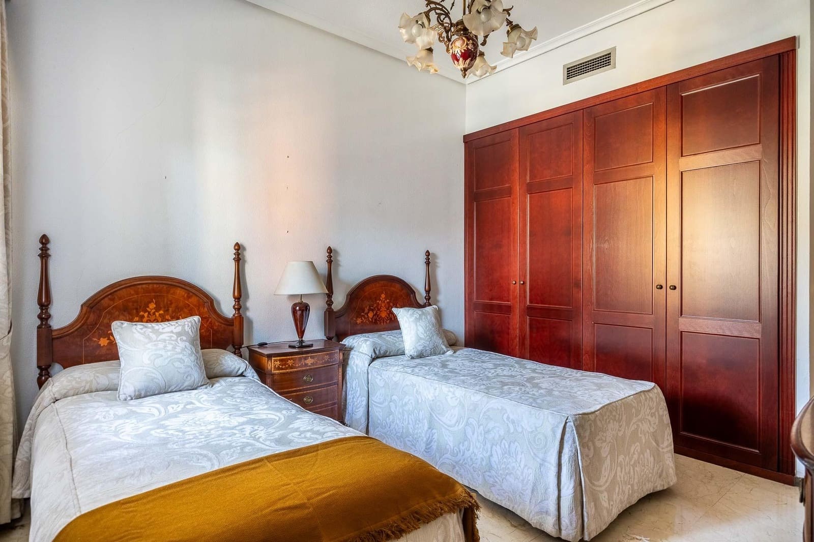 5 soverom Leilighet til salgs i Sevilla by med garasje - € 850 000 (Ref: 8704040)