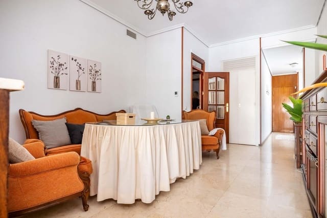 5 slaapkamer Flat te koop in Sevilla stad met garage - € 850.000 (Ref: 8704040)