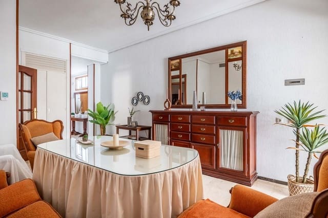 5 slaapkamer Flat te koop in Sevilla stad met garage - € 850.000 (Ref: 8704040)