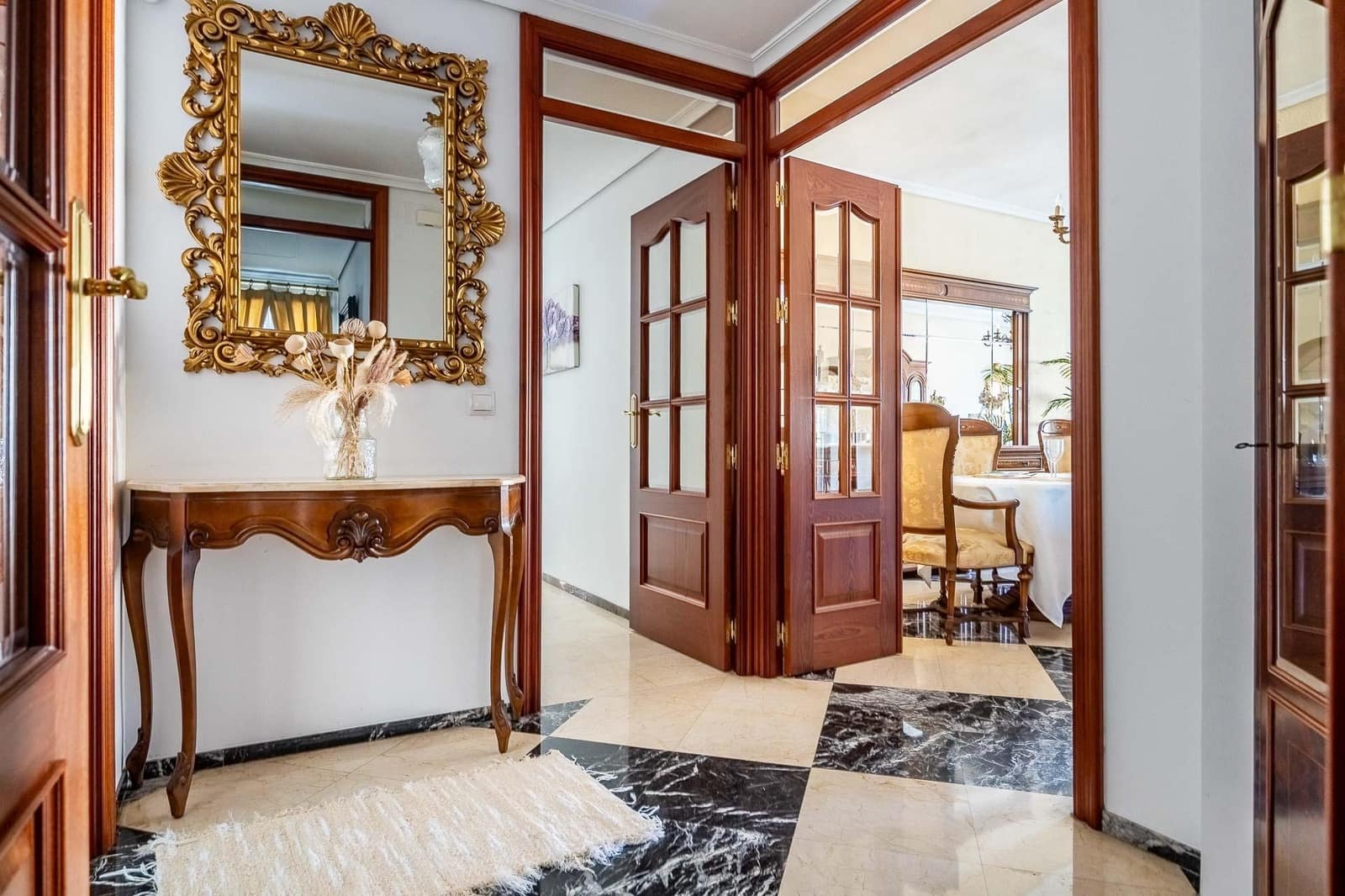 5 soverom Leilighet til salgs i Sevilla by med garasje - € 850 000 (Ref: 8704040)