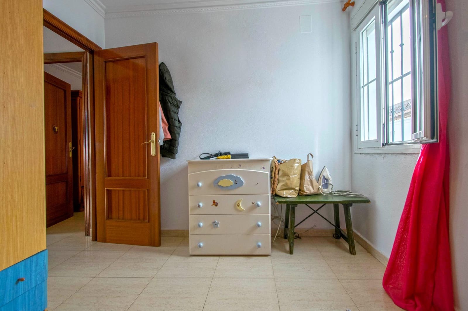 4 soveværelse Byhus til salg i Almonte med garage - € 158.000 (Ref: 8727860)