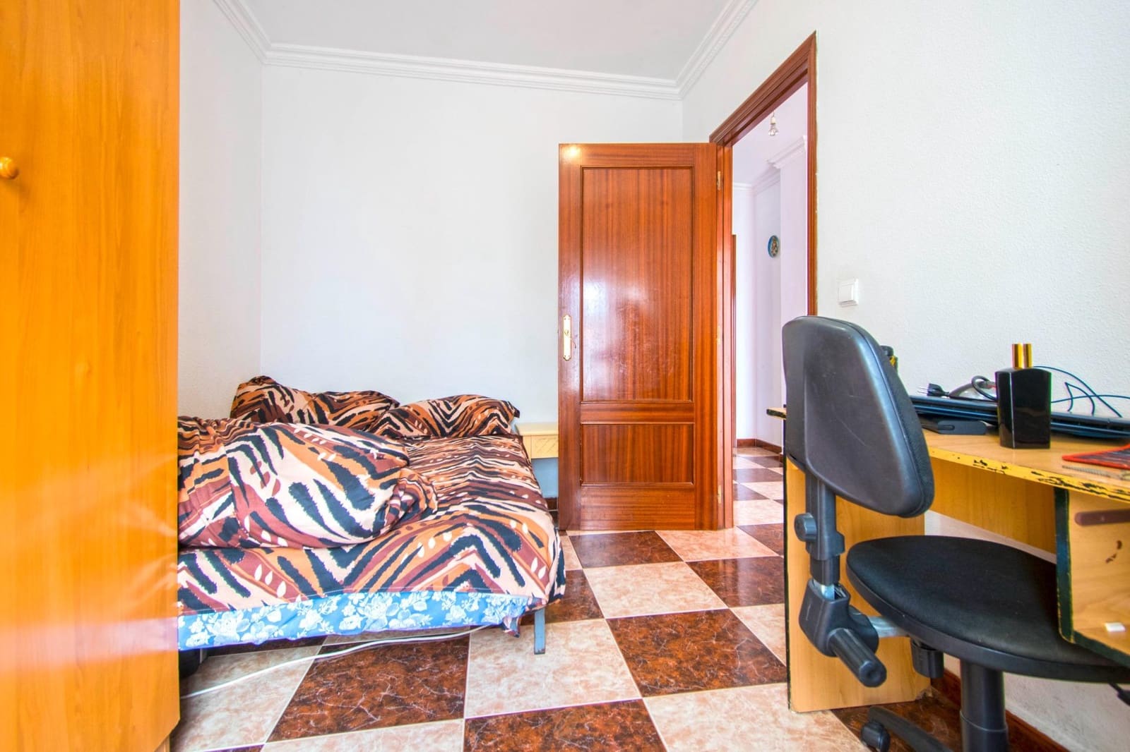 4 soveværelse Byhus til salg i Almonte med garage - € 158.000 (Ref: 8727860)