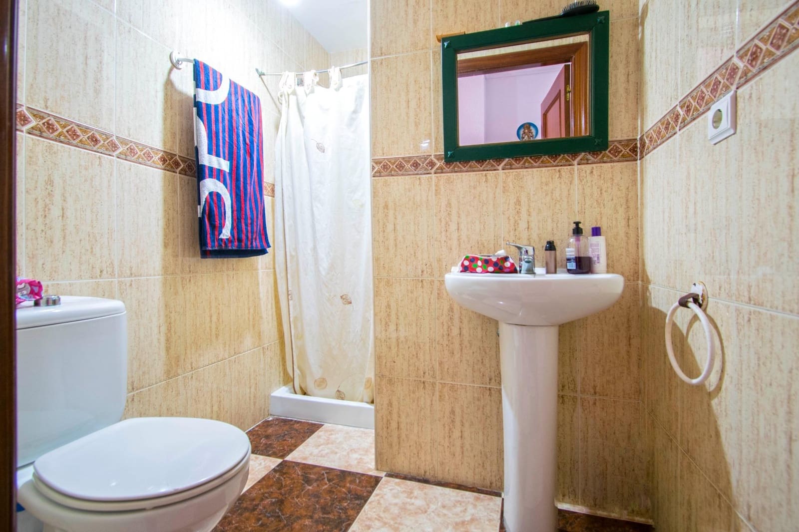 4 soveværelse Byhus til salg i Almonte med garage - € 158.000 (Ref: 8727860)