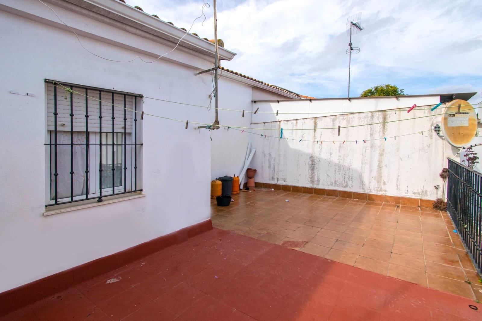 4 soveværelse Byhus til salg i Almonte med garage - € 158.000 (Ref: 8727860)