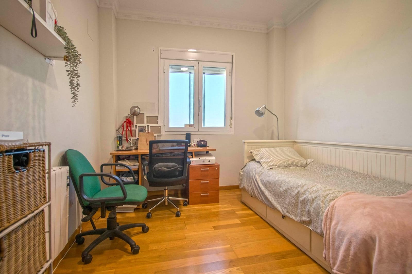 6 soveværelse Semi-Rækkehus til salg i Salteras med swimmingpool - € 319.000 (Ref: 8741600)