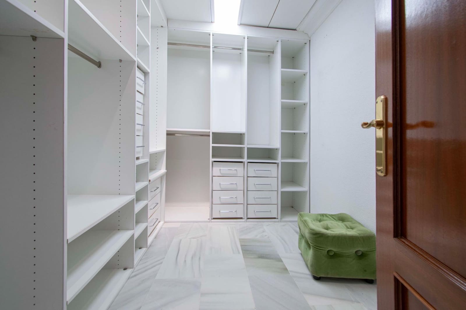 6 soveværelse Villa til salg i Espartinas med swimmingpool garage - € 750.000 (Ref: 8755730)