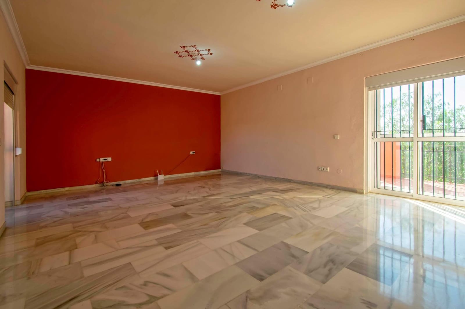 6 soveværelse Villa til salg i Espartinas med swimmingpool garage - € 750.000 (Ref: 8755730)