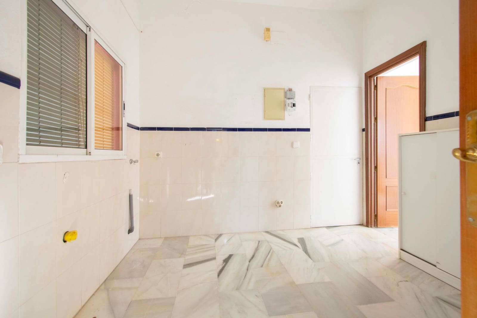 6 soveværelse Villa til salg i Espartinas med swimmingpool garage - € 750.000 (Ref: 8755730)