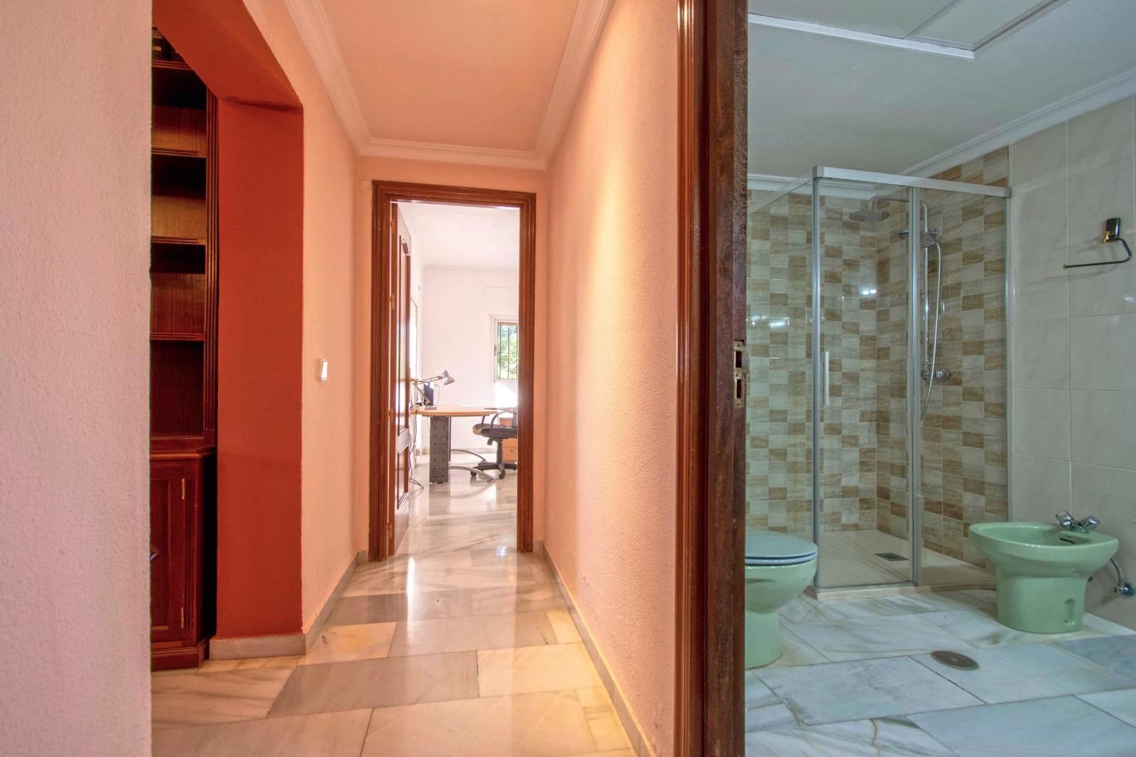 6 soveværelse Villa til salg i Espartinas med swimmingpool garage - € 750.000 (Ref: 8755730)