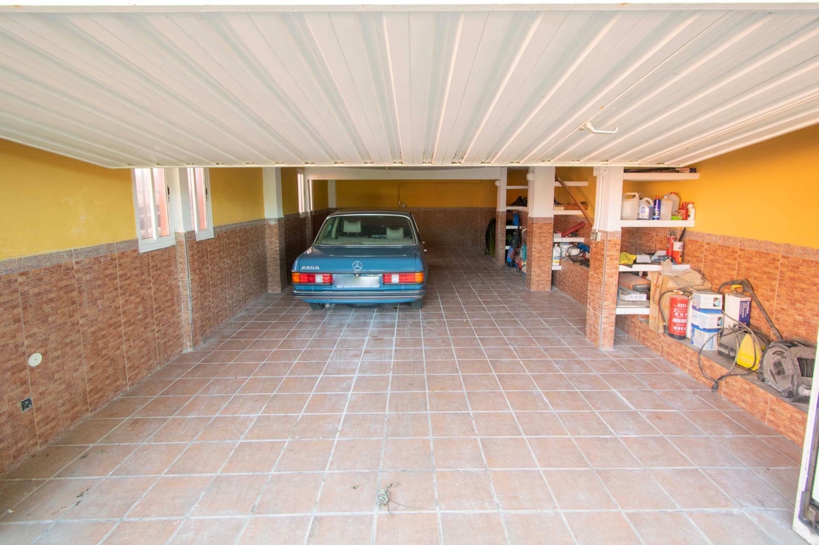 6 soveværelse Villa til salg i Espartinas med swimmingpool garage - € 750.000 (Ref: 8755730)