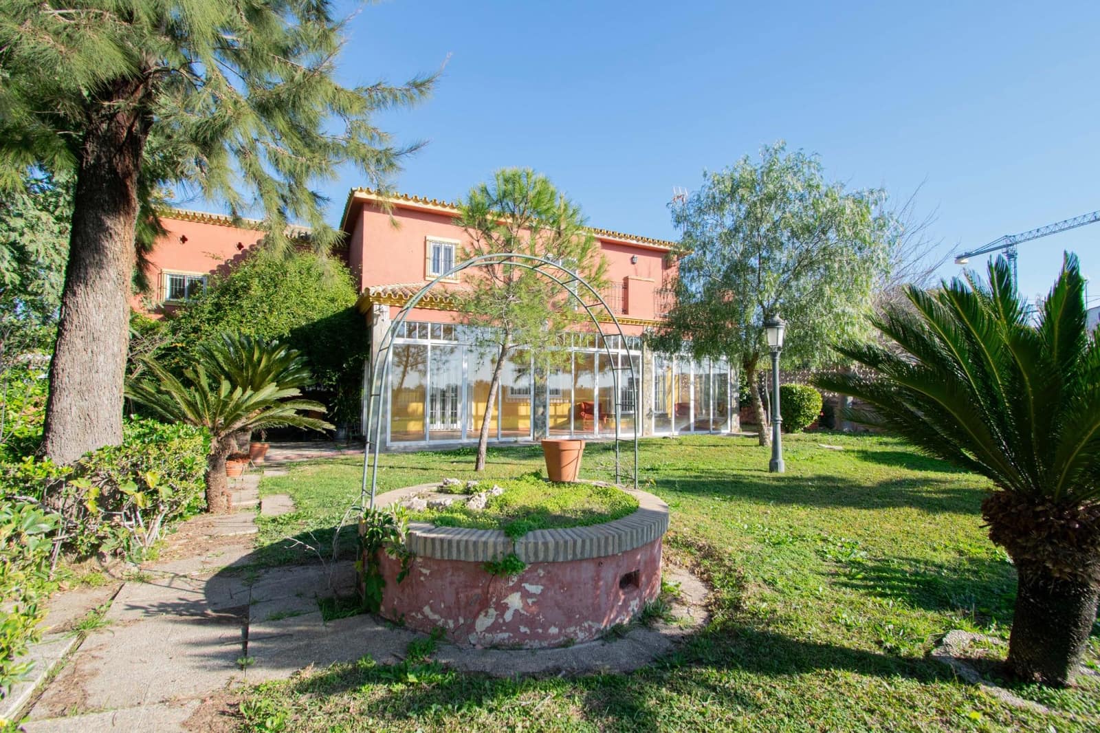 6 soveværelse Villa til salg i Espartinas med swimmingpool garage - € 750.000 (Ref: 8755730)