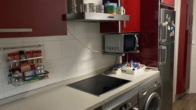 2 bedroom Flat for rent in Seville city with pool - € 800 (Ref: 8760204)