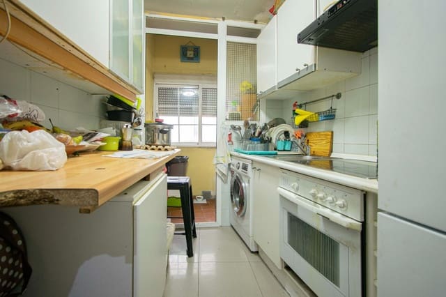 3 soverom Leilighet til salgs i Sevilla by med svømmebasseng - € 350 000 (Ref: 8763978)