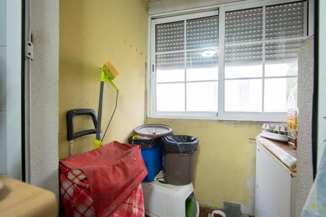 3 soverom Leilighet til salgs i Sevilla by med svømmebasseng - € 350 000 (Ref: 8763978)