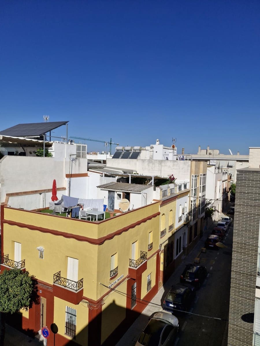 3 bedroom Apartment for sale in Seville city with pool - € 449,000 (Ref: 8765267)