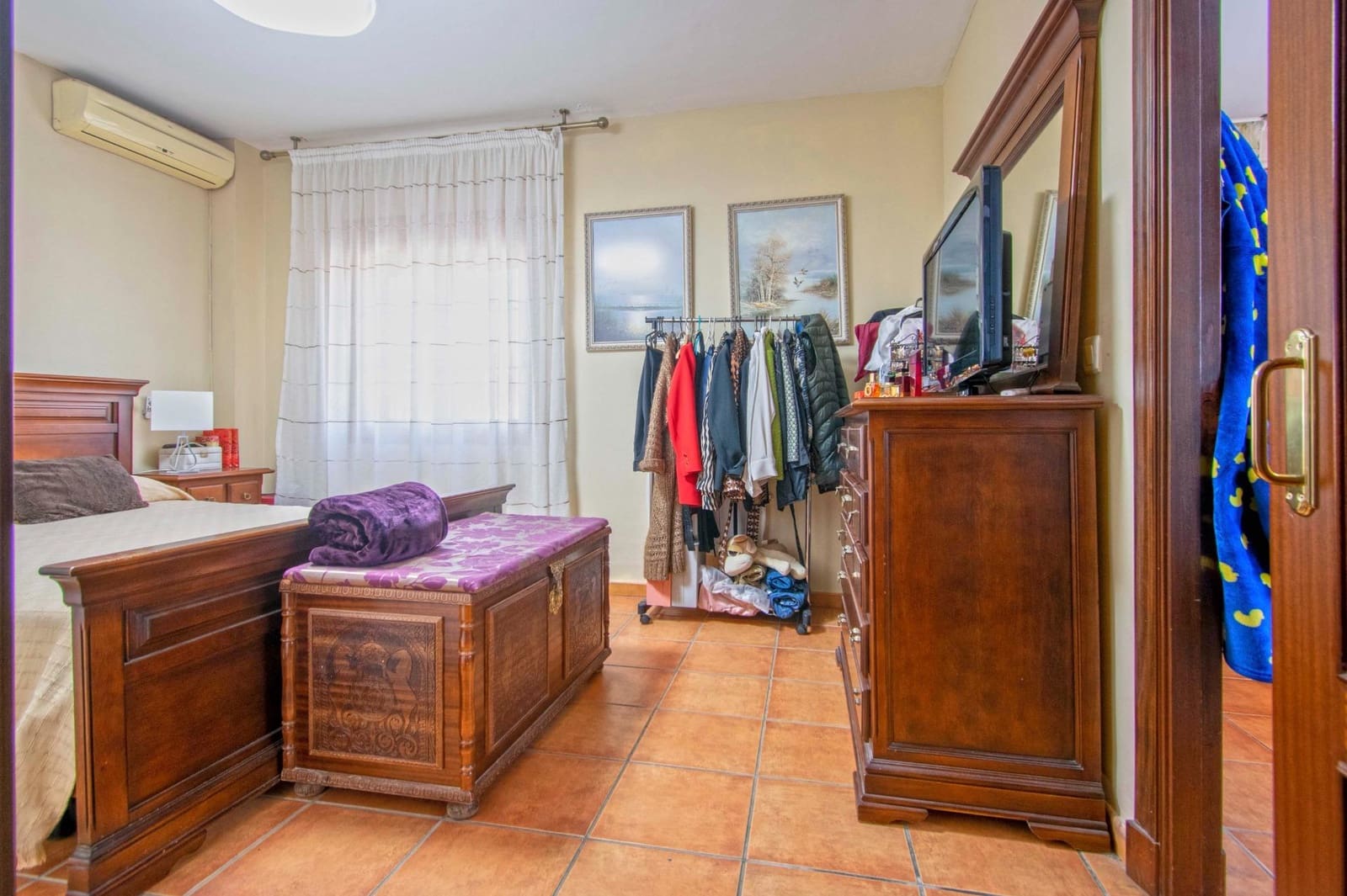 4 soveværelse Semi-Rækkehus til salg i Alcala de Guadaira med swimmingpool - € 398.000 (Ref: 8806257)