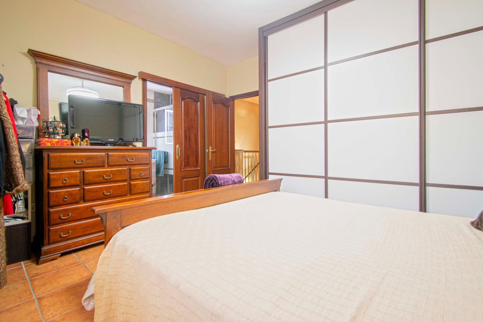 4 soveværelse Semi-Rækkehus til salg i Alcala de Guadaira med swimmingpool - € 398.000 (Ref: 8806257)