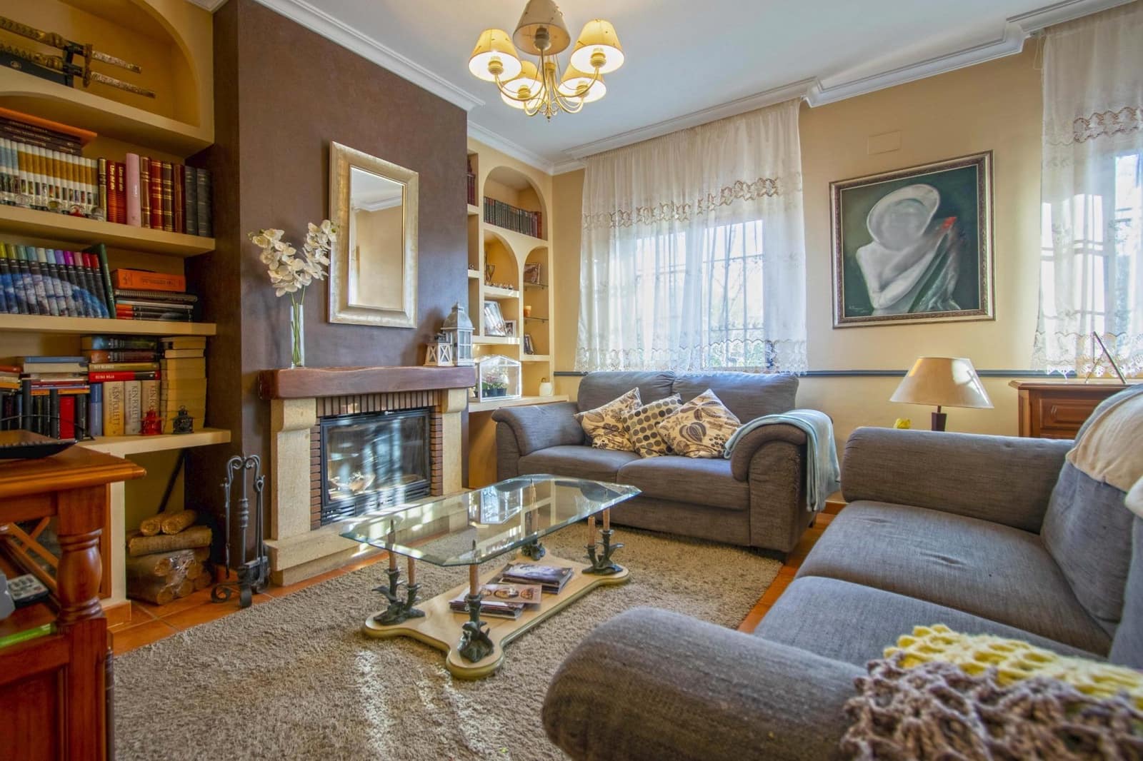 4 soveværelse Semi-Rækkehus til salg i Alcala de Guadaira med swimmingpool - € 398.000 (Ref: 8806257)