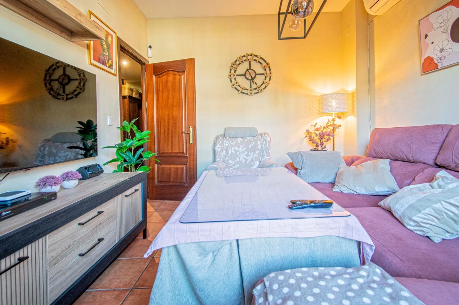 4 soveværelse Semi-Rækkehus til salg i Alcala de Guadaira med swimmingpool - € 398.000 (Ref: 8806257)