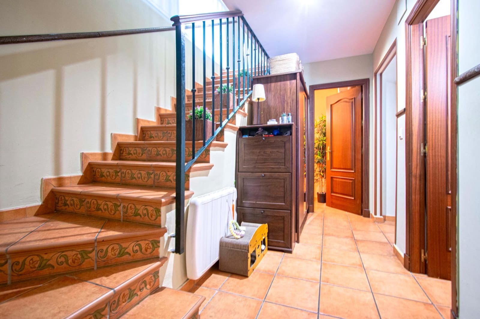 4 soveværelse Semi-Rækkehus til salg i Alcala de Guadaira med swimmingpool - € 398.000 (Ref: 8806257)