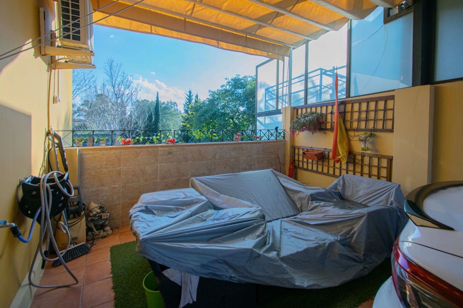 4 soveværelse Semi-Rækkehus til salg i Alcala de Guadaira med swimmingpool - € 398.000 (Ref: 8806257)