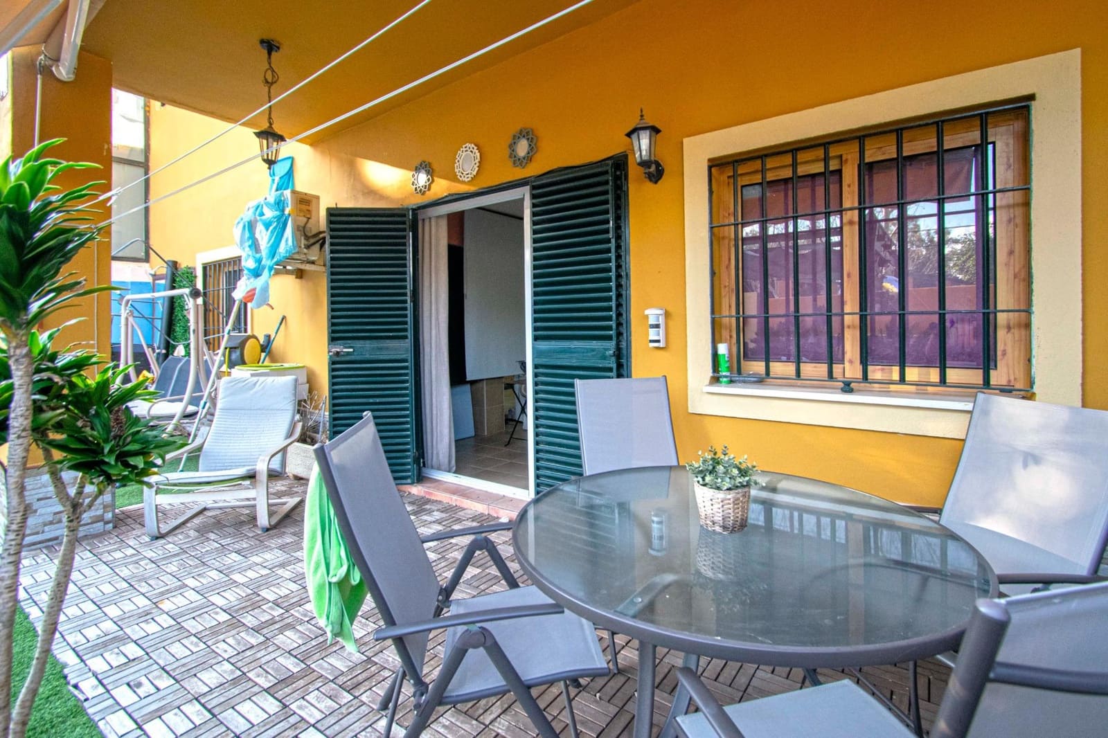 4 soveværelse Semi-Rækkehus til salg i Alcala de Guadaira med swimmingpool - € 398.000 (Ref: 8806257)