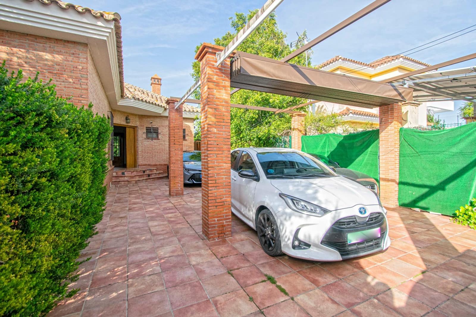 4 soveværelse Villa til salg i Bollullos de la Mitacion - € 365.000 (Ref: 8822475)