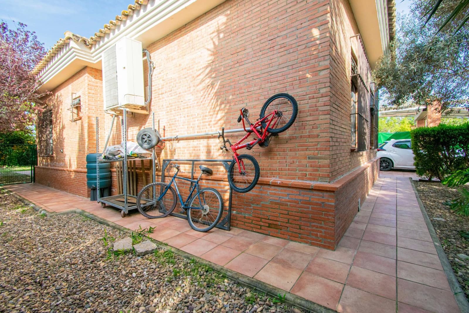 4 soveværelse Villa til salg i Bollullos de la Mitacion - € 365.000 (Ref: 8822475)