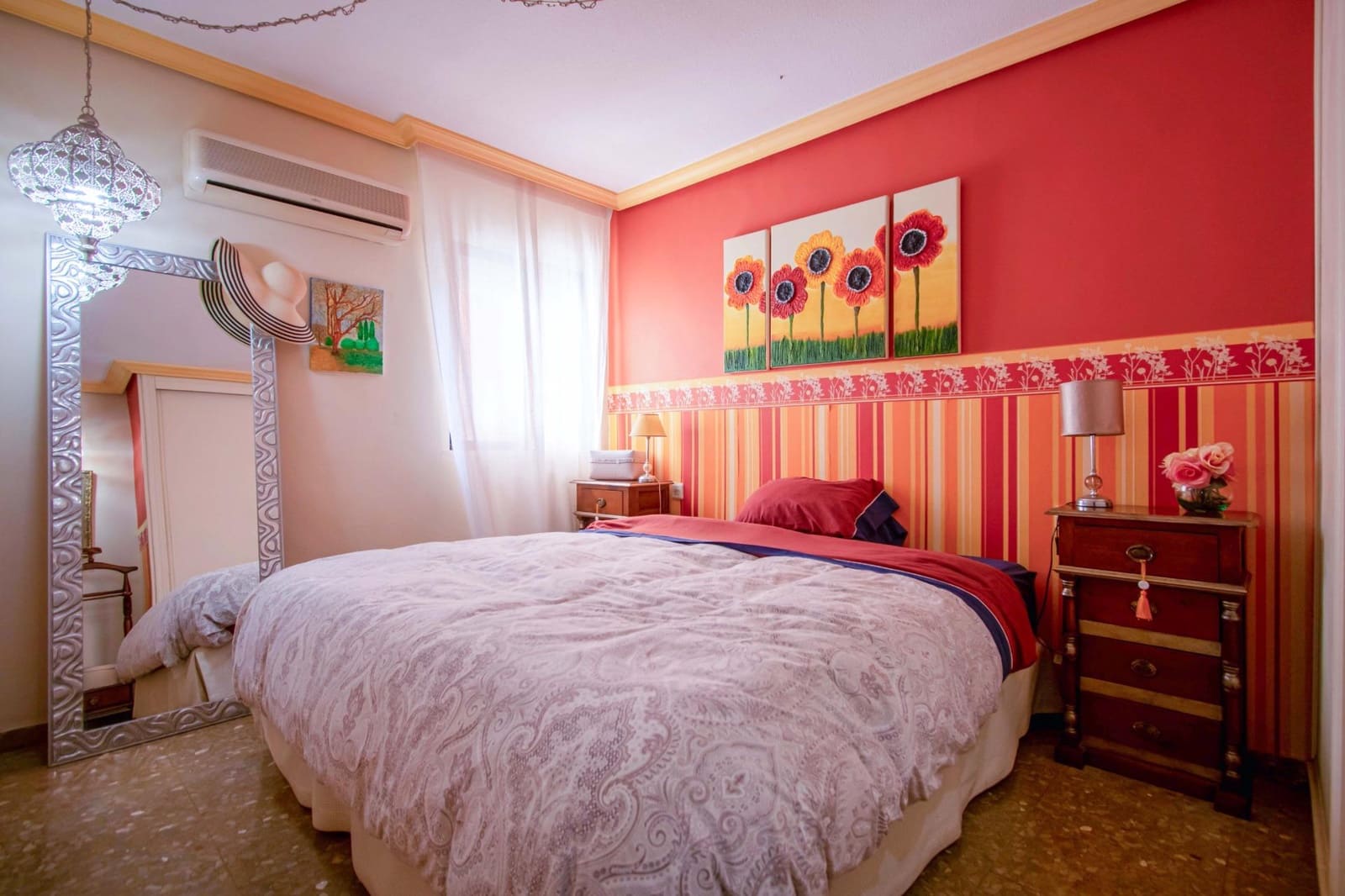 4 soveværelse Lejlighed til salg i Sevilla by med garage - € 290.000 (Ref: 8834407)