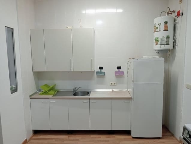 Apartamento de 1 habitación en Sevilla ciudad en alquiler - 680 € (Ref: 8838857)