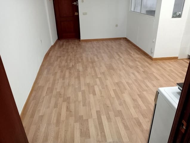Apartamento de 1 habitación en Sevilla ciudad en alquiler - 680 € (Ref: 8838857)