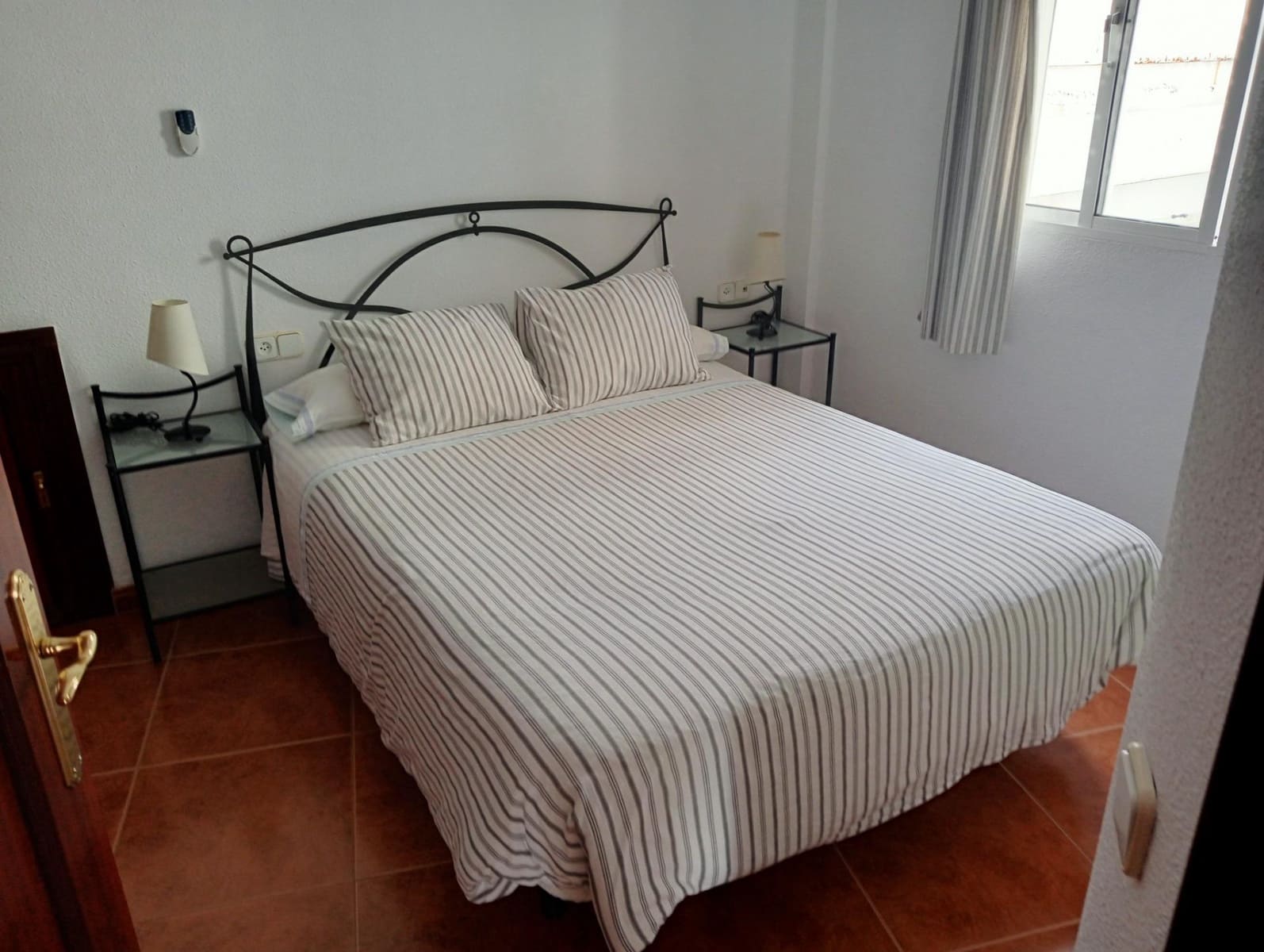 1 soveværelse Lejlighed til leje i Sevilla by - € 850 (Ref: 8838858)