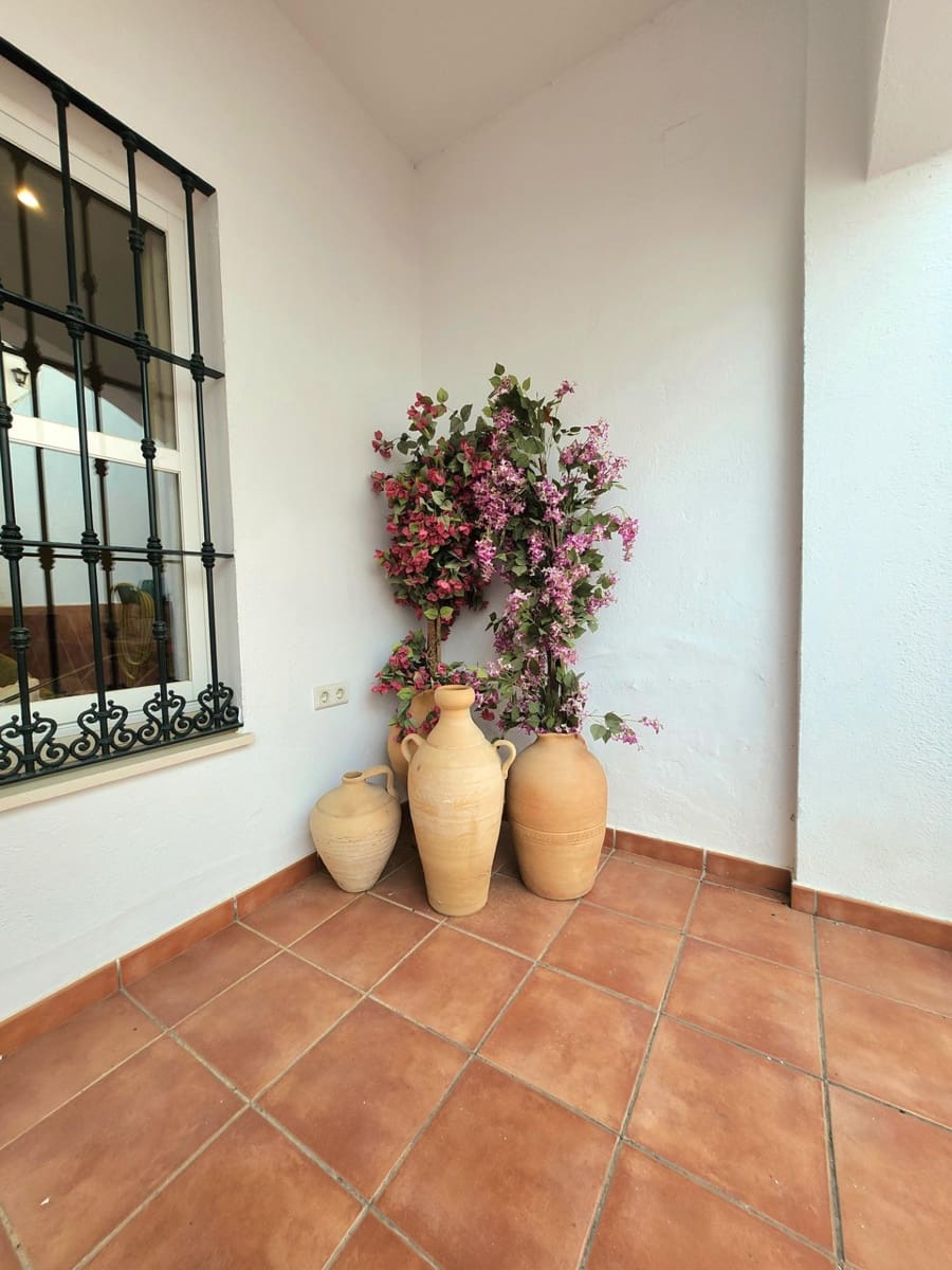 3 soveværelse Rækkehus til salg i Ecija med garage - € 240.000 (Ref: 8849297)