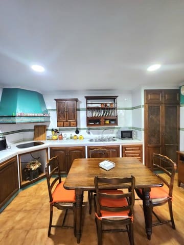 3 sypialnia Dom szeregowy na sprzedaż w Ecija z garażem - 240 000 € (Ref: 8849297)