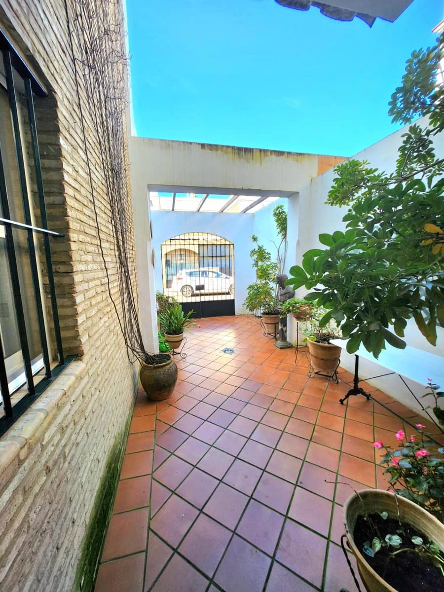 3 soveværelse Rækkehus til salg i Ecija med garage - € 240.000 (Ref: 8849297)