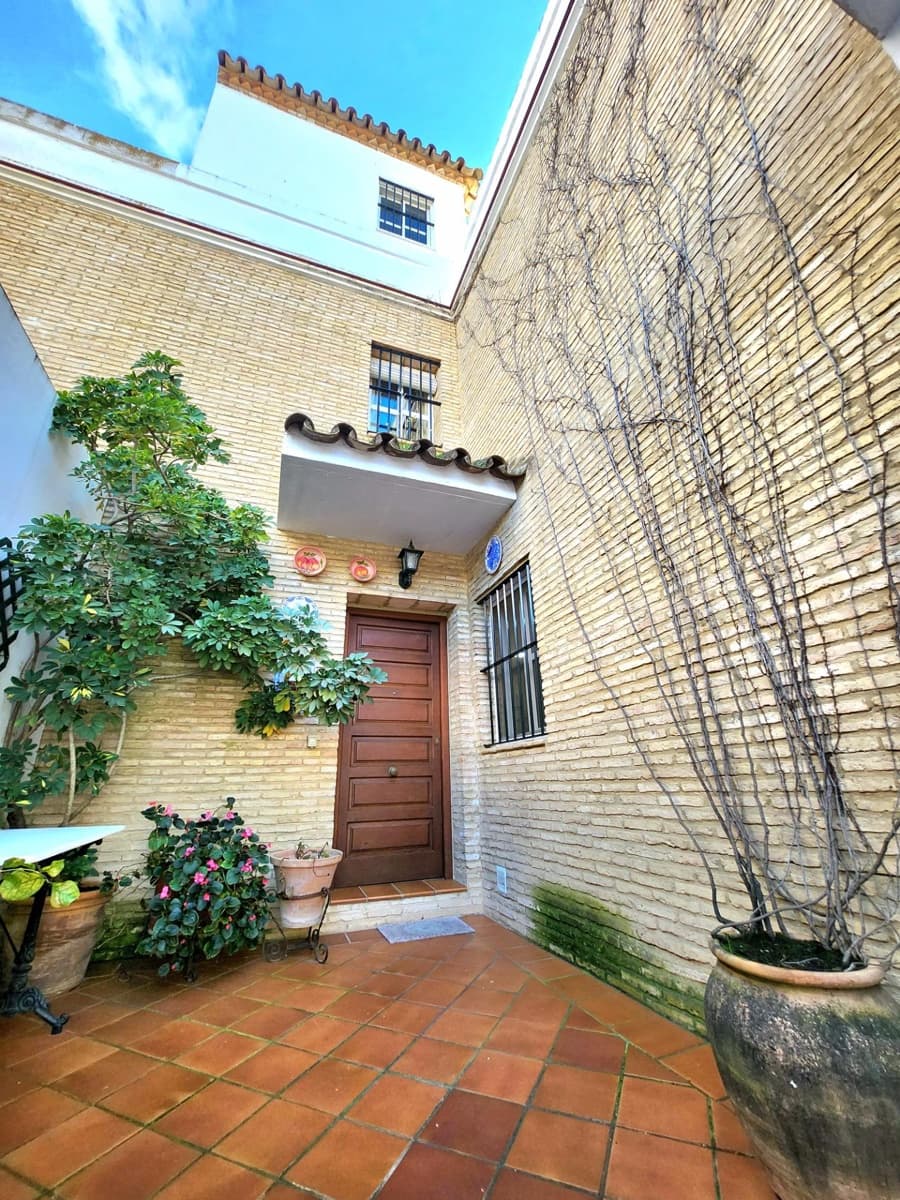 3 soveværelse Rækkehus til salg i Ecija med garage - € 240.000 (Ref: 8849297)