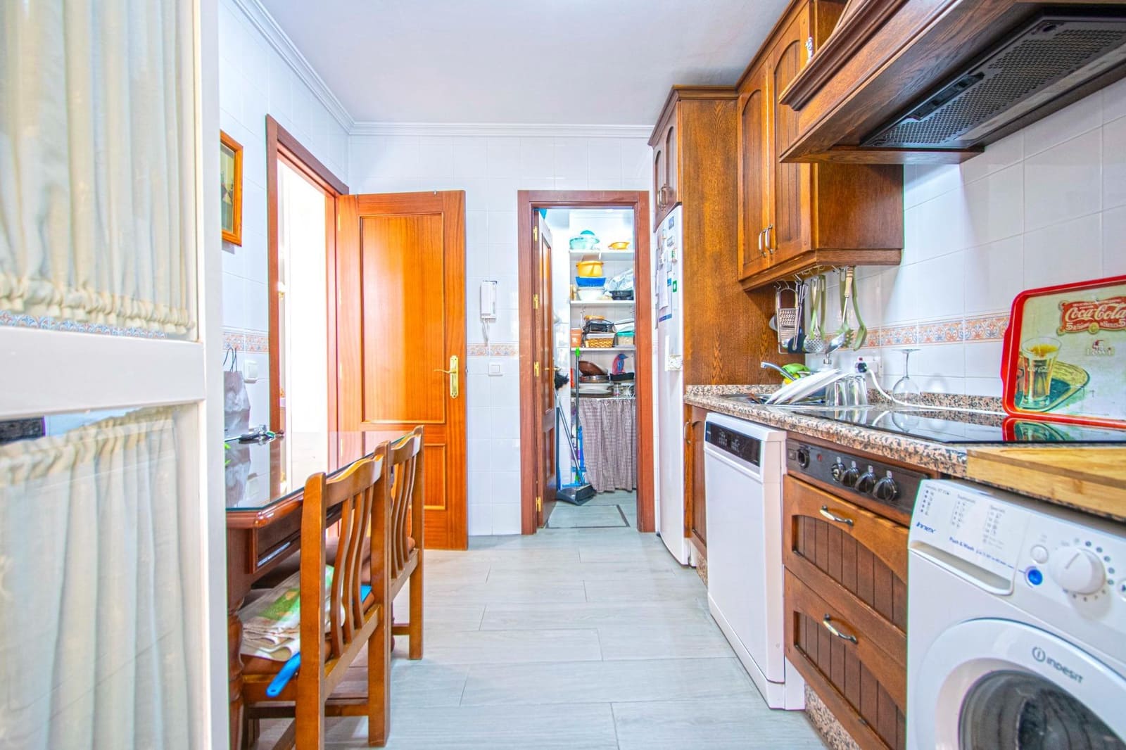 4 soveværelse Semi-Rækkehus til salg i Gelves - € 274.800 (Ref: 8851803)