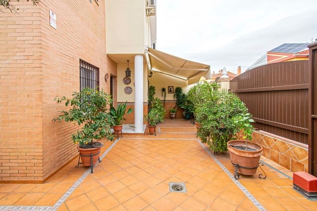 4 sypialnia Dom blizniak na sprzedaż w Gelves - 274 800 € (Ref: 8851803)