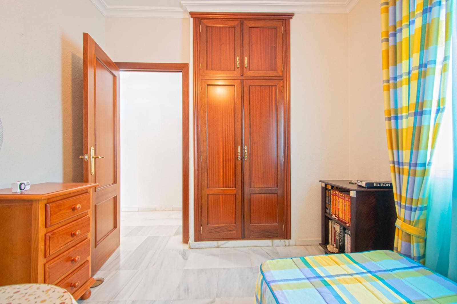 4 soveværelse Semi-Rækkehus til salg i Gelves - € 274.800 (Ref: 8851803)