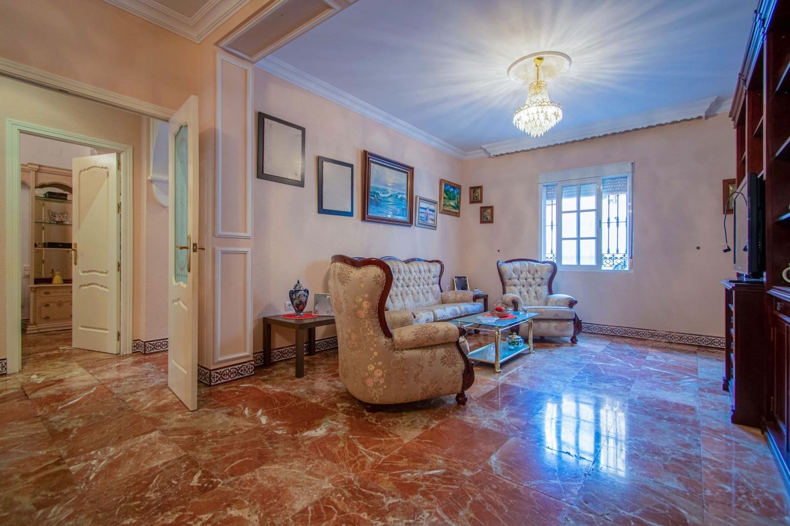 7 soveværelse Byhus til salg i Sevilla by - € 239.000 (Ref: 8854785)